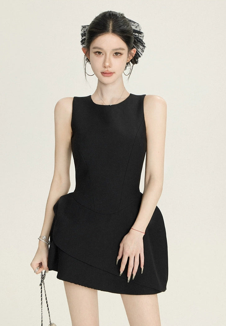 Sleeveless Asymmetric Hem Balloon Mini Dress