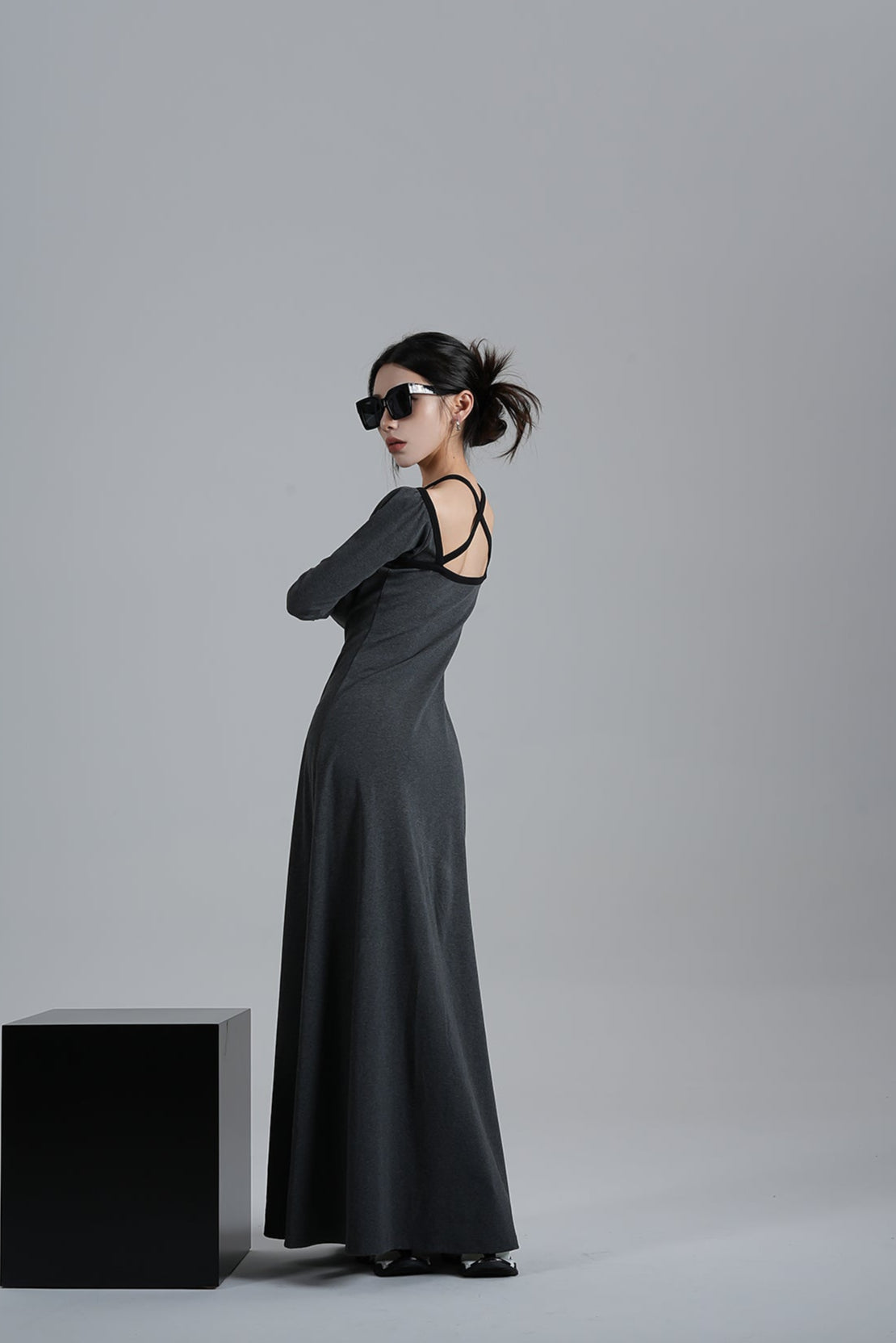 Cold Shoulder Long Sleeve Contrast Trim Maxi Dress
